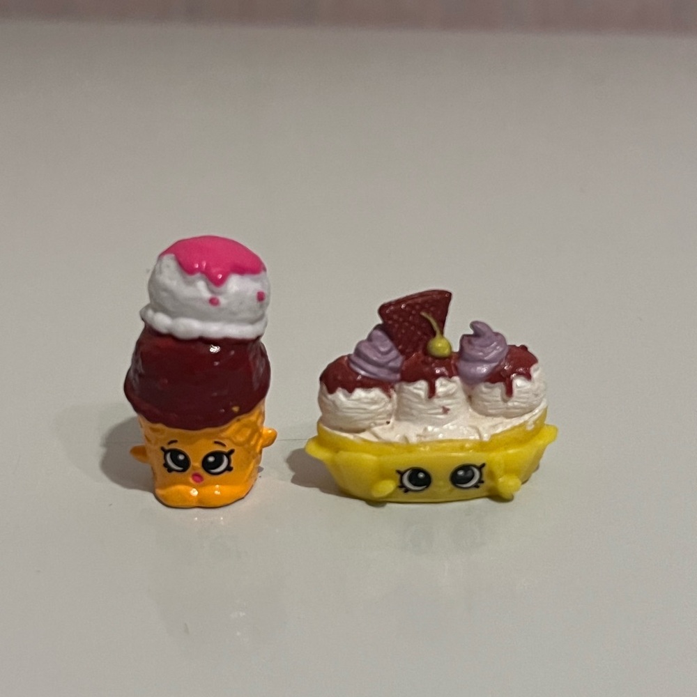 Shopkins Season 1 & 2 Dessert Bundle - Kylie Cone & Banana Splitty